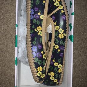 Brand new ballet flats shoes rubber water proof